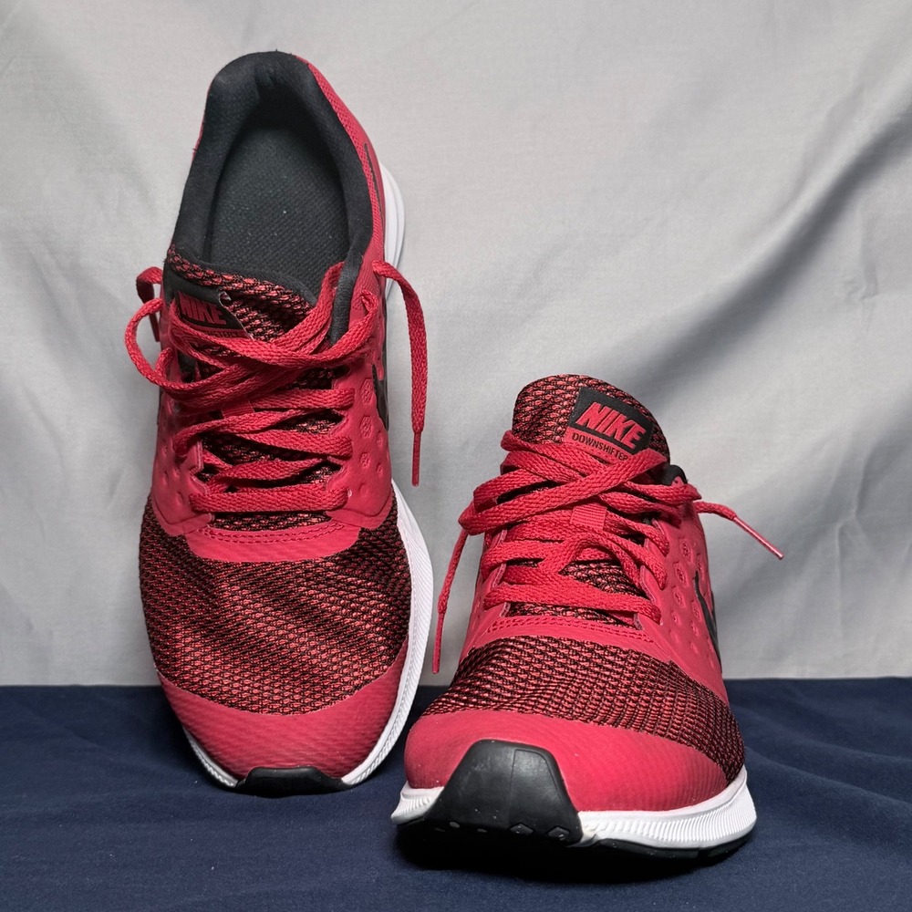 Nike Downshifter 7 Running Shoes Kids 6Y (7.5W) Red Black 869969-600 Mesh